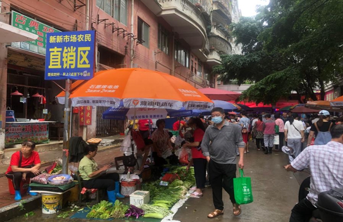 有關部門表示將引導菜販入室規范經營