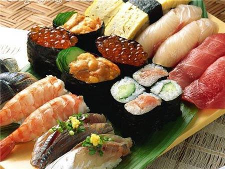 醋飯和魚生的組合給了天才廚師最多的創意可能